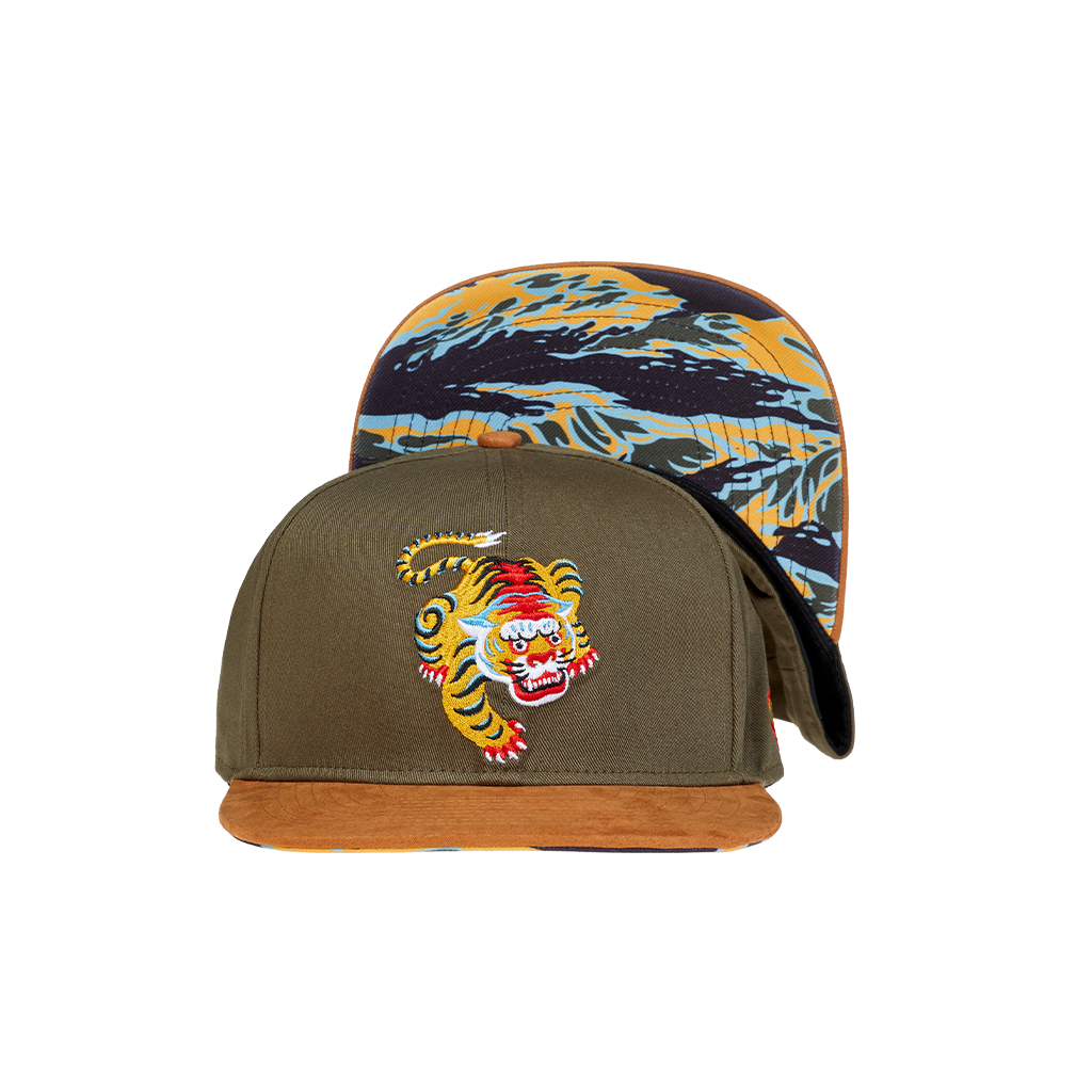 Snapback Cap Asian Tiger